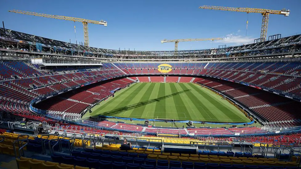 Barcelona pledge support after worker dies
