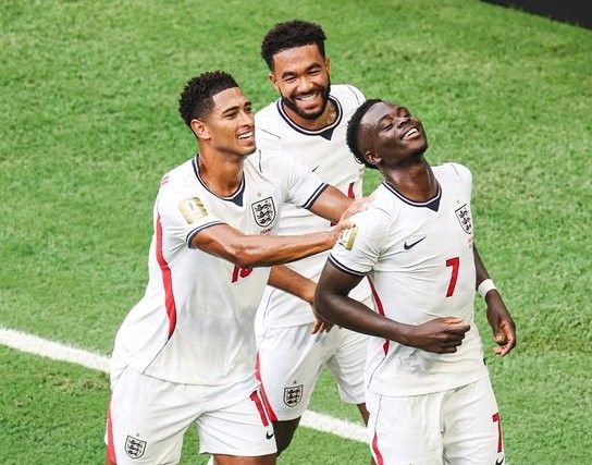 Saka hat-trick secures bronze for England in goal-fest victory France