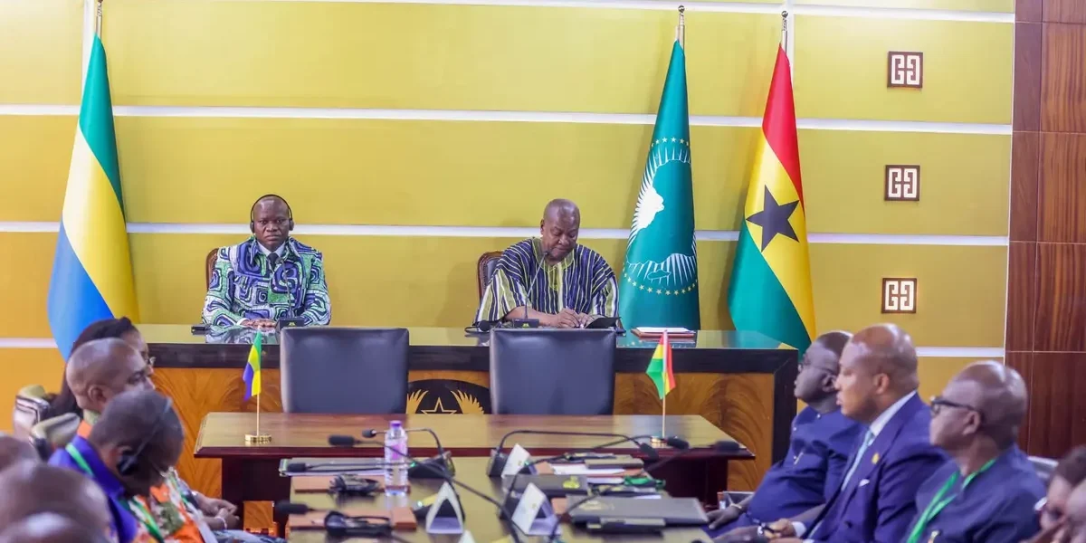 Gabon and Ghana sign MoU on political consultations and diplomats' training