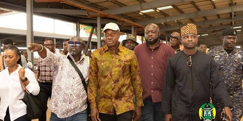 Local Government Minister inspects stalled Kejetia Phase II, Krofrom market projects